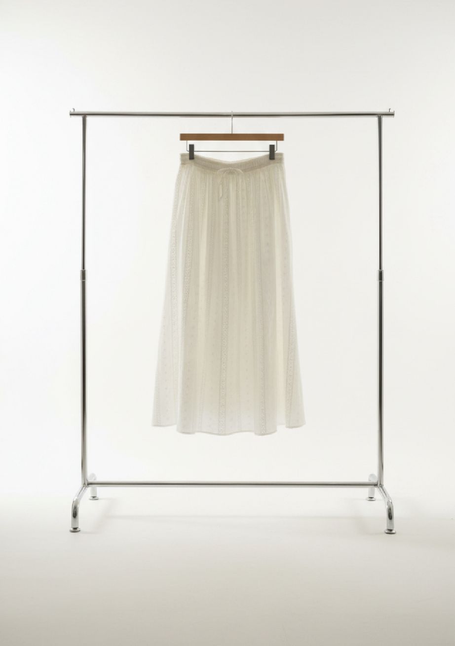 ivory embroidery full skirt